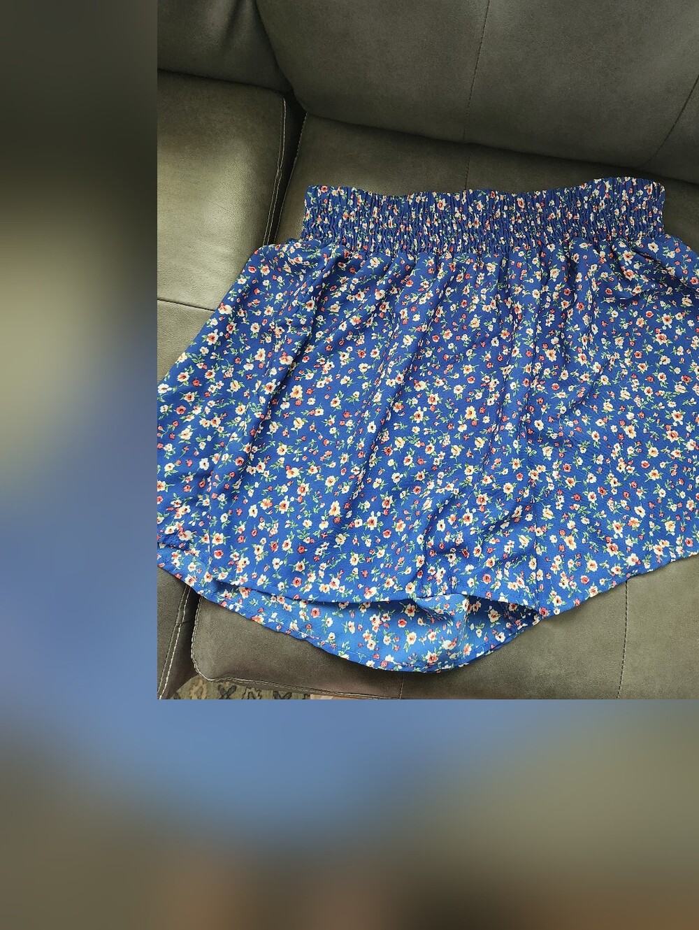 Blue Floral Elastic-Waist Women's Shorts